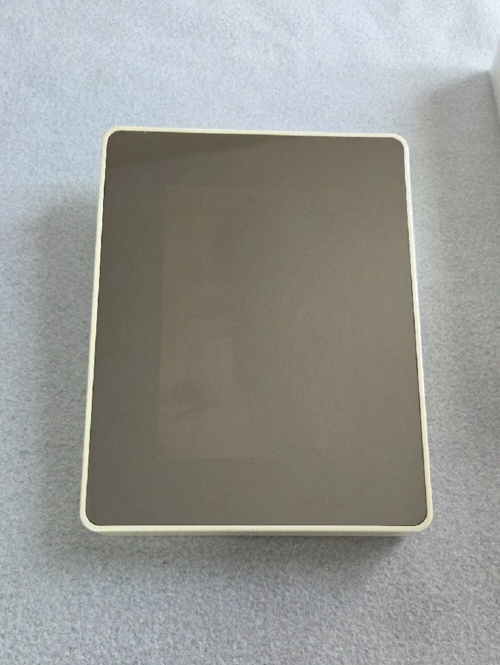 LED Photo Mirror in White